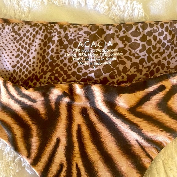 ACACIA, Zebra Set - Picture 4 of 6